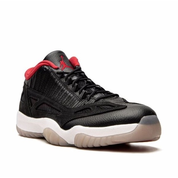 Air Jordan 11 Low IE "Bred 2021" sneakers - Picture 2 of 4